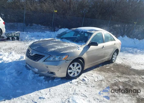 2008 Toyota Camry Le z USA, uszkodzony, nr VIN 4T1BE46K28U210884